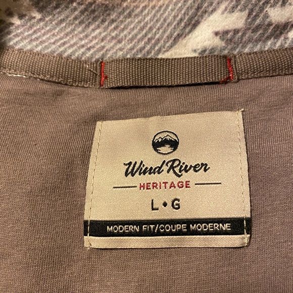 wind river heritage large pullover - Picture 8 of 9